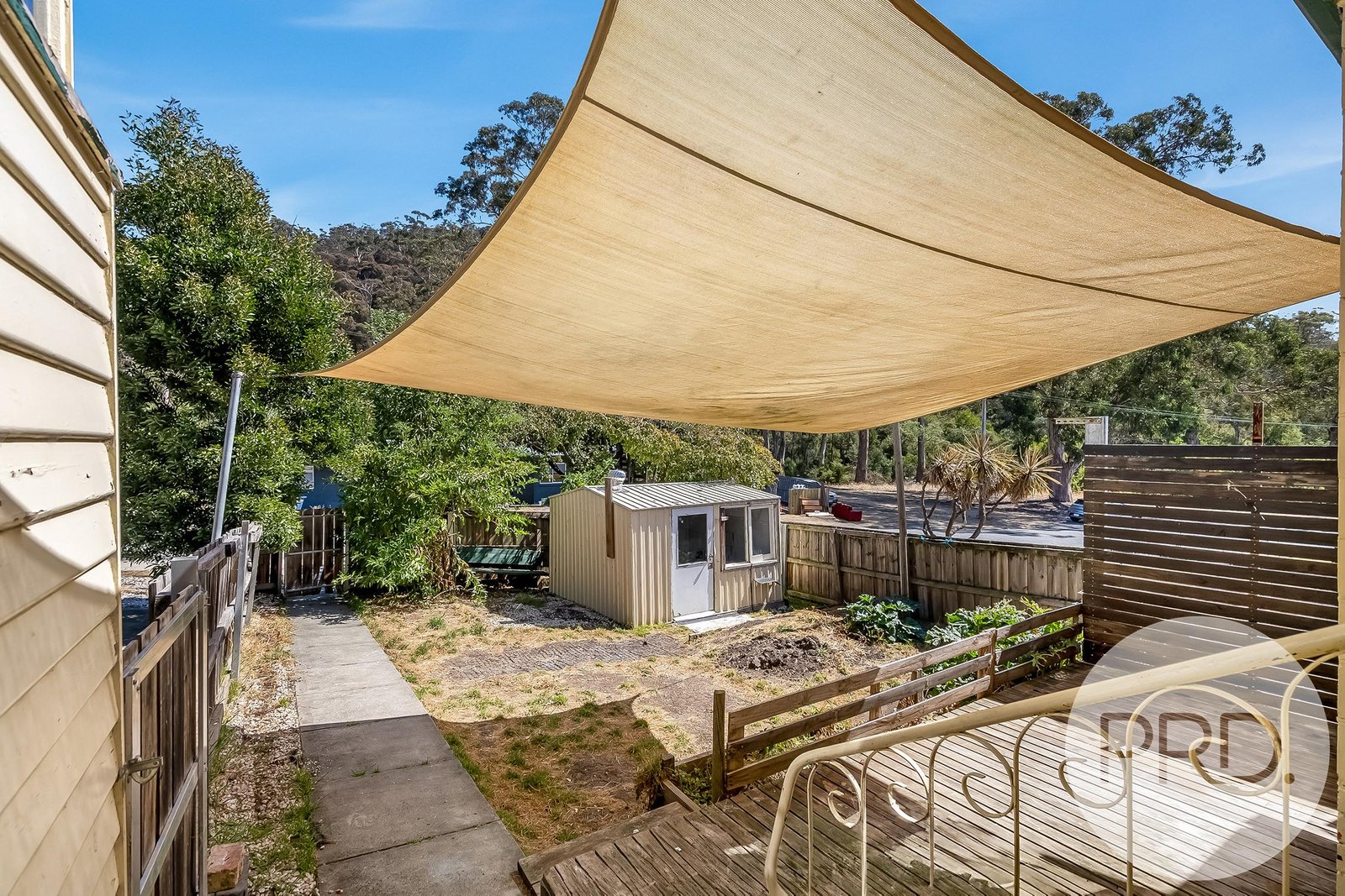 29 Arunta Crescent CHIGWELL 10