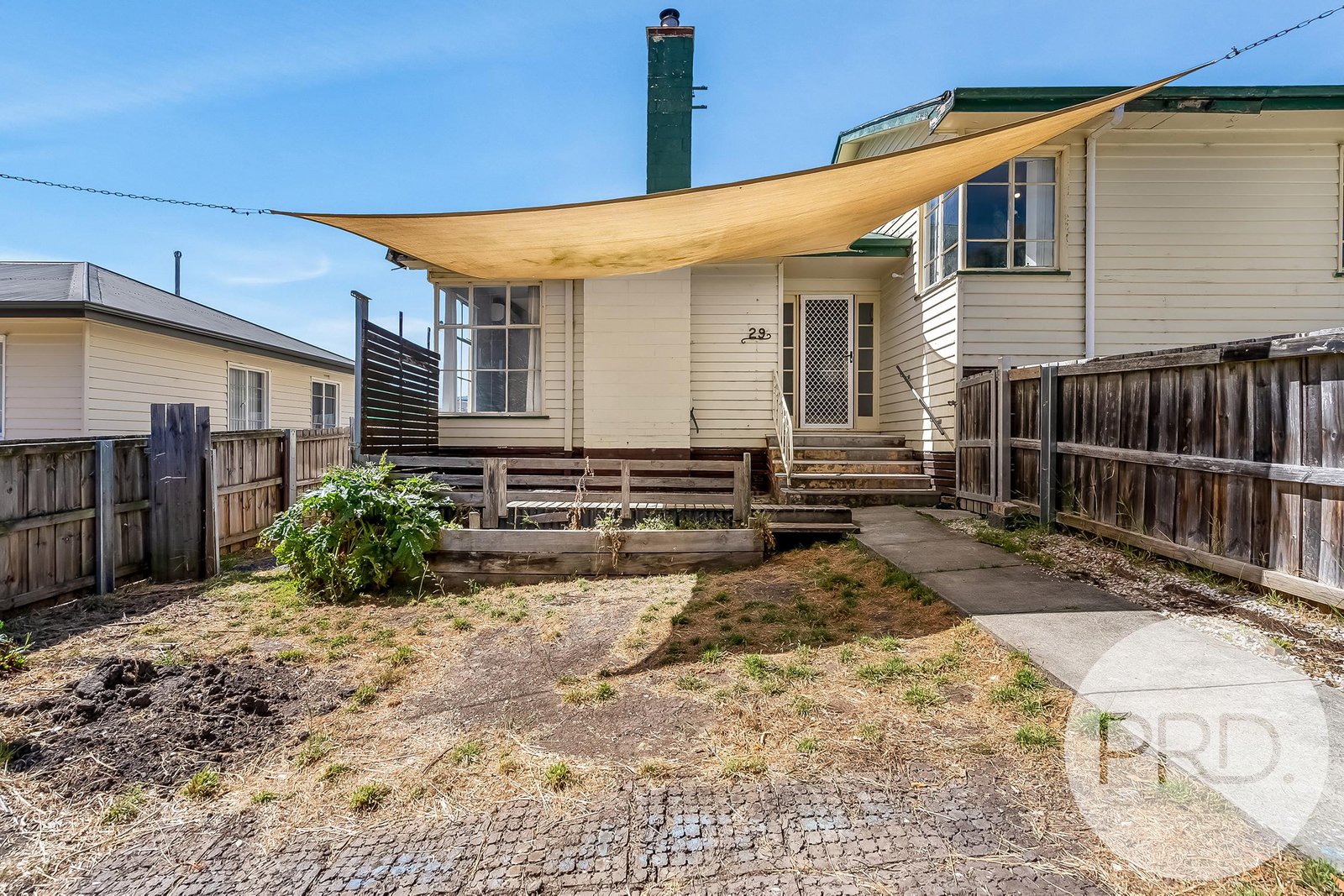 29 Arunta Crescent CHIGWELL 11