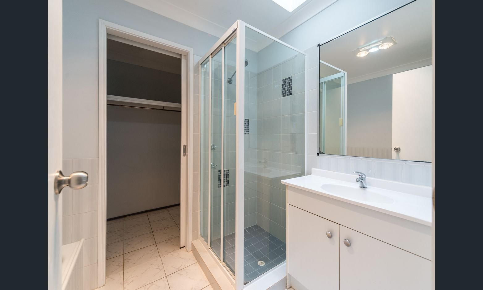 2/9 Ash Court ARUNDEL 8