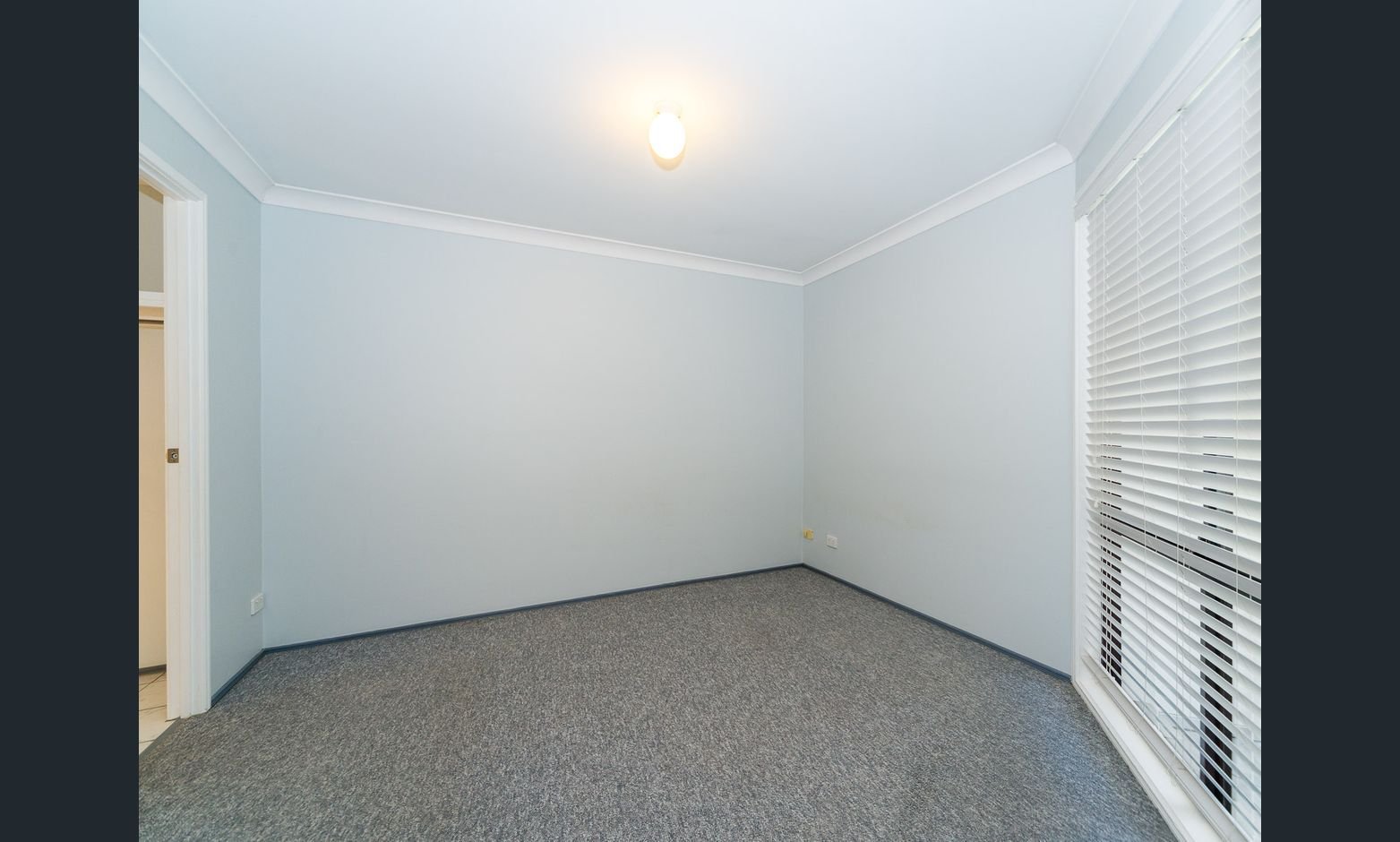 2/9 Ash Court ARUNDEL 10