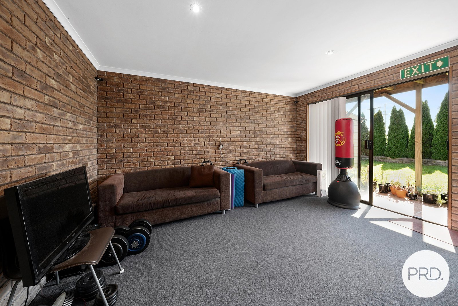 29 Ashbourne Grove WEST MOONAH 17