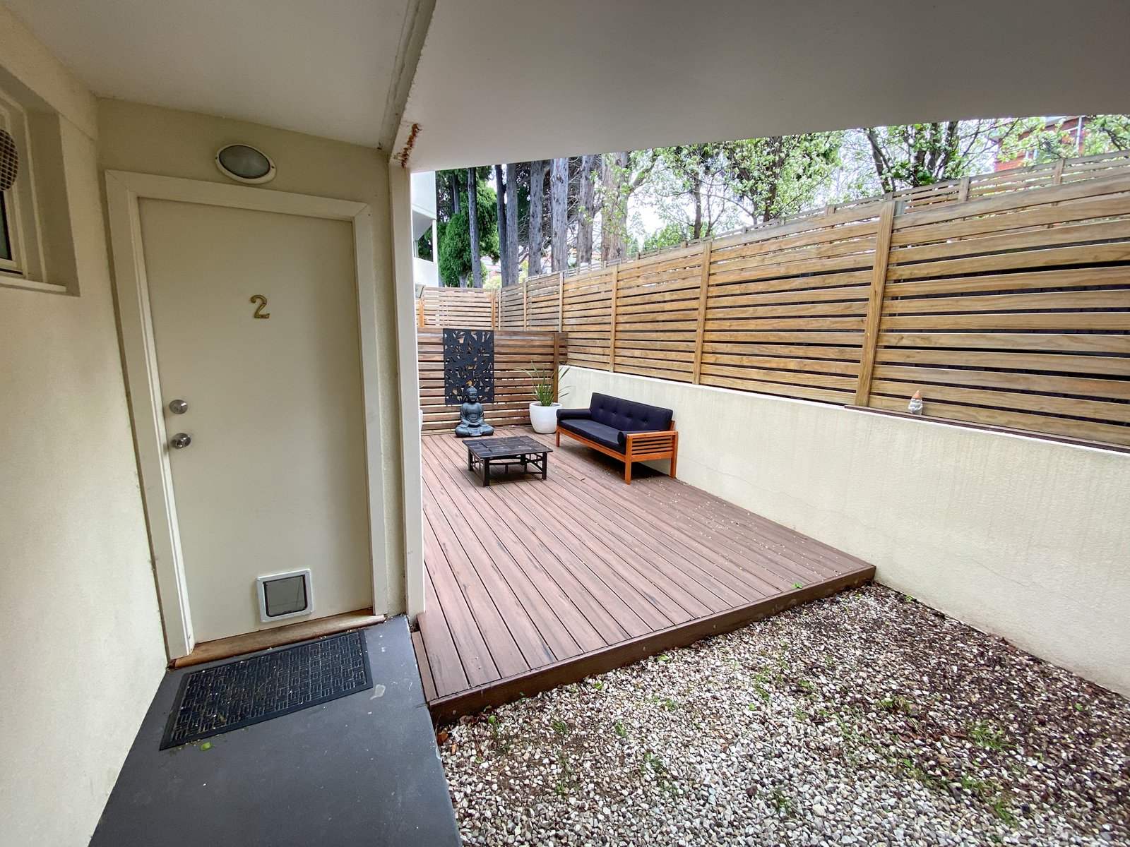 2/9 Augusta Road NEW TOWN 12