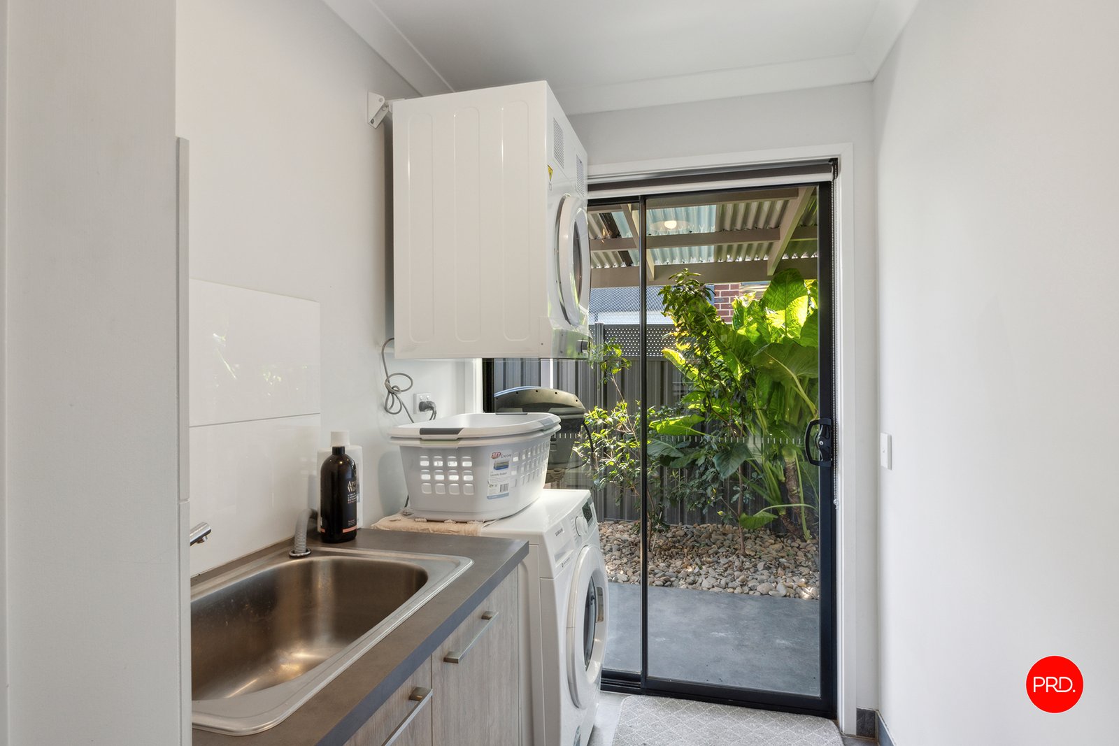 29 Bakers Lane STRATHFIELDSAYE 18