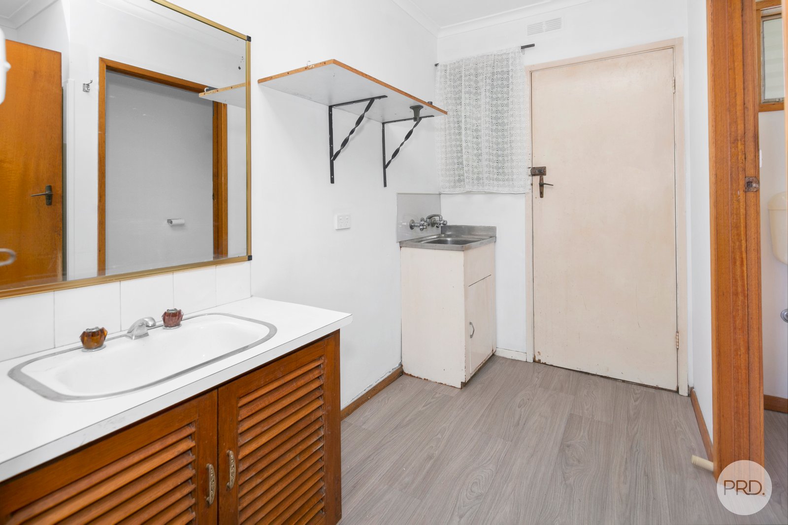 2/9 Bala Street SEBASTOPOL 7