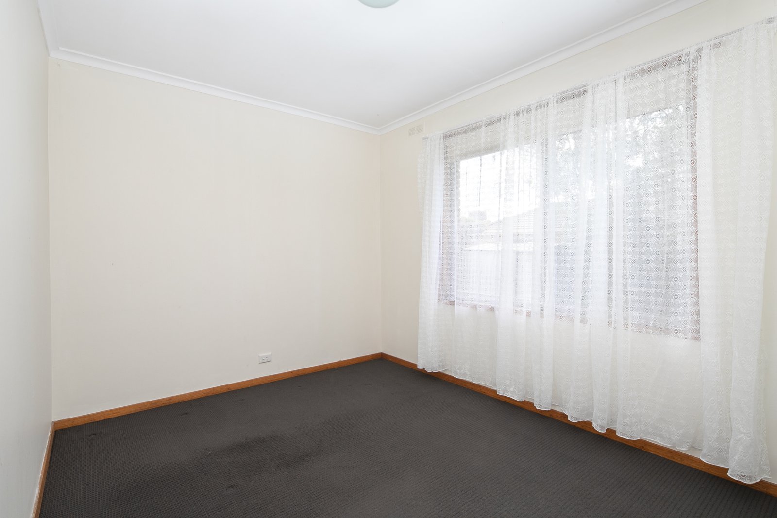 2/9 Bala Street SEBASTOPOL 2