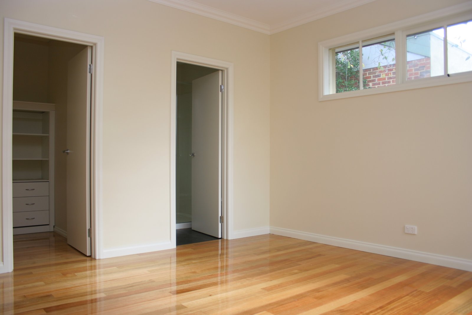 Gallery: 2/9 Bales Street