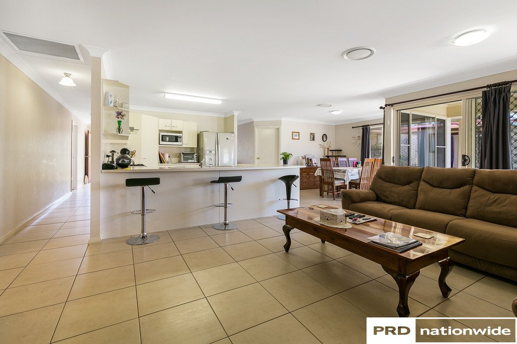 29 Barrington Drive TAMWORTH 6