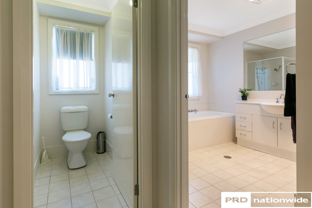29 Barrington Drive TAMWORTH 14