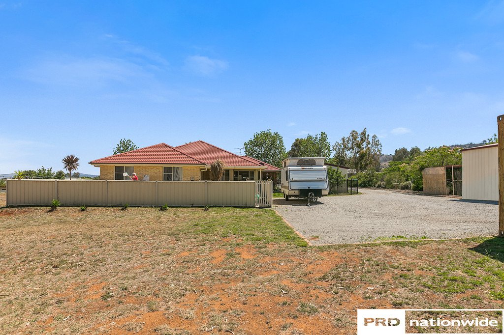 29 Barrington Drive TAMWORTH 22