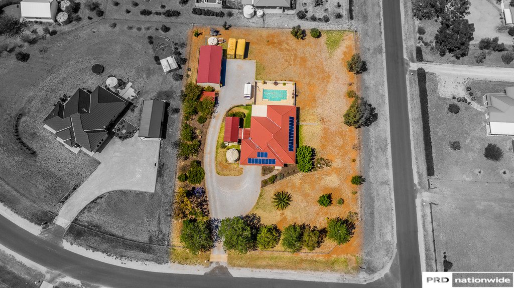 29 Barrington Drive TAMWORTH 26