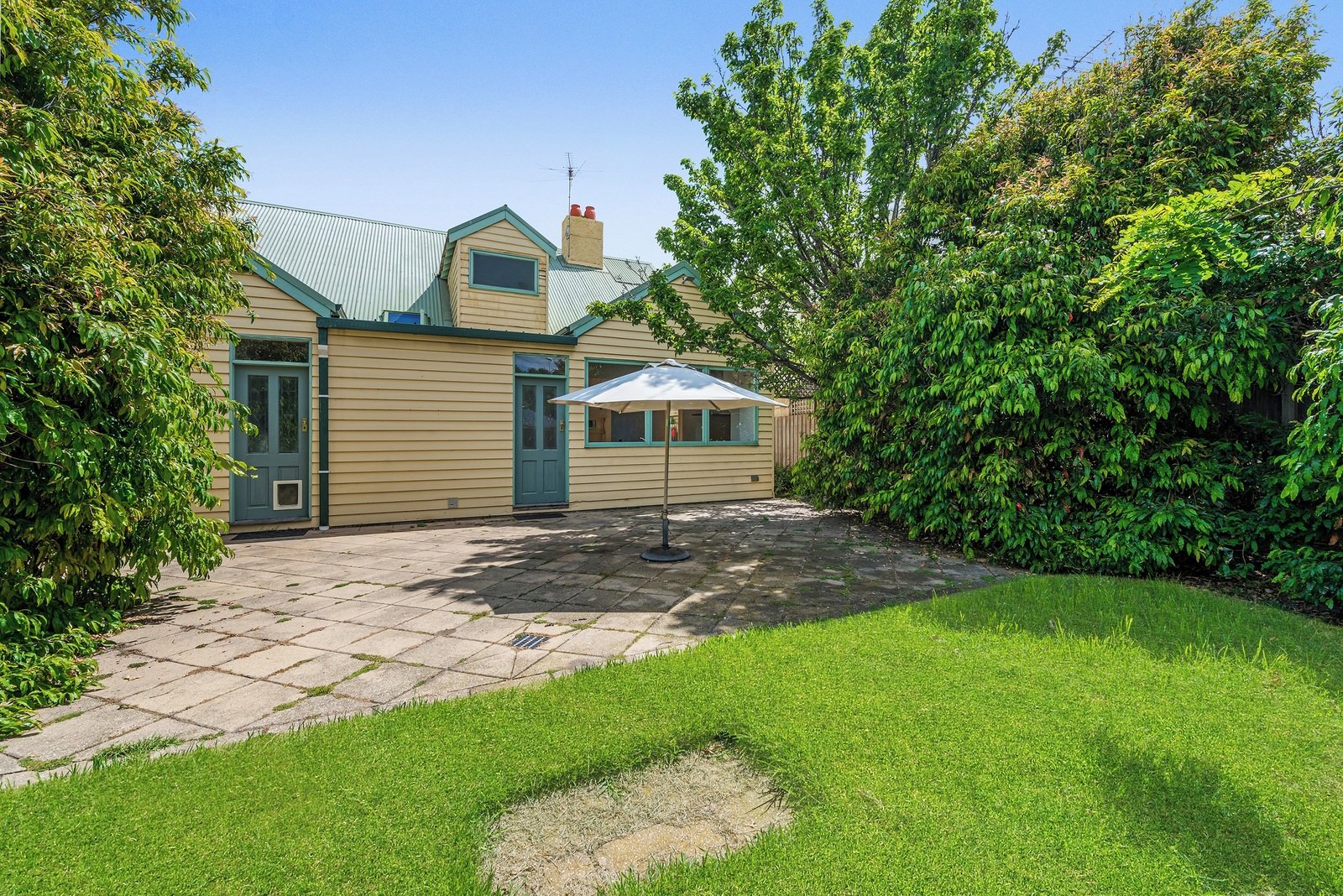 29 Beach Road, Hampton, 3188