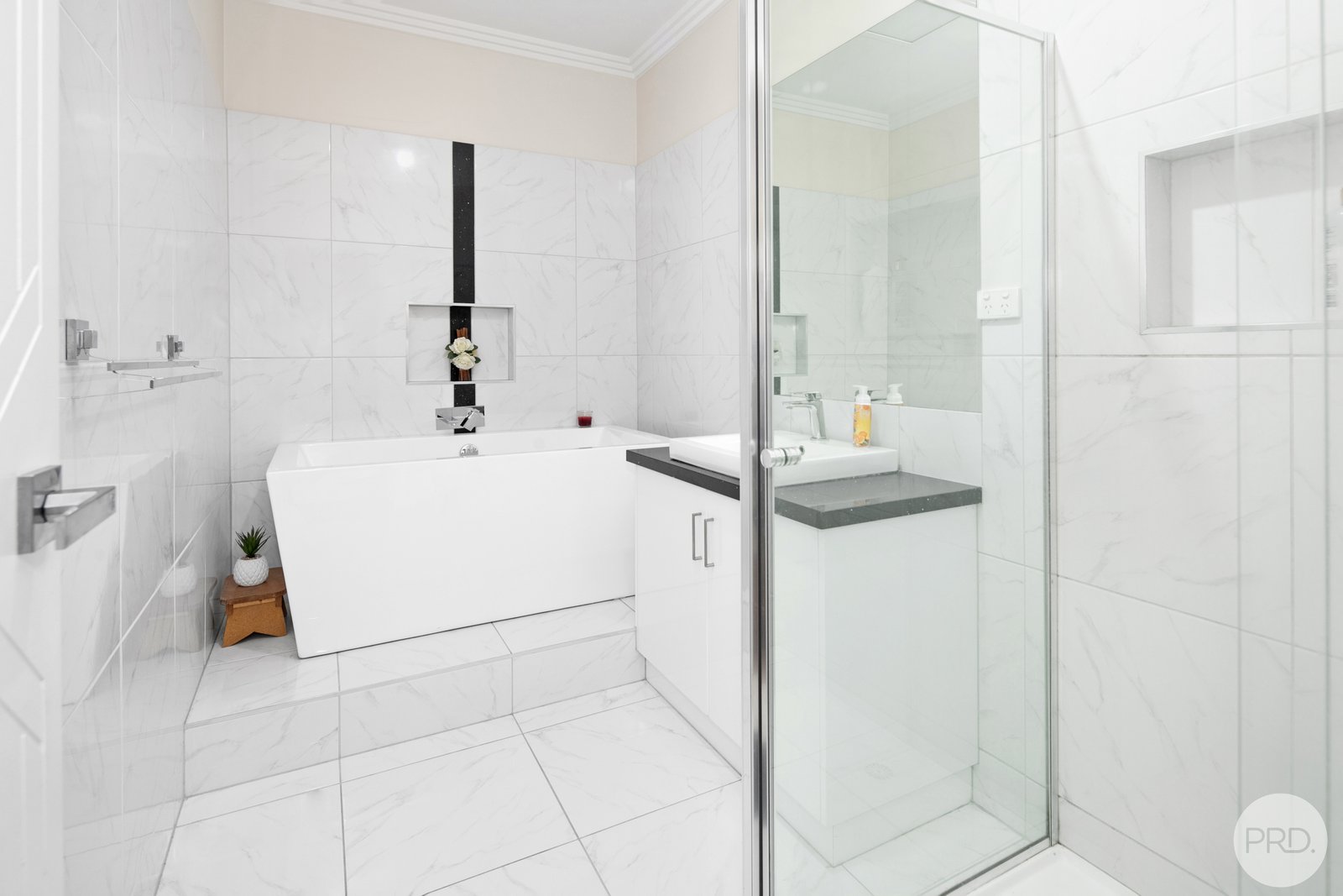 29 Bellclover Court SMYTHES CREEK 18