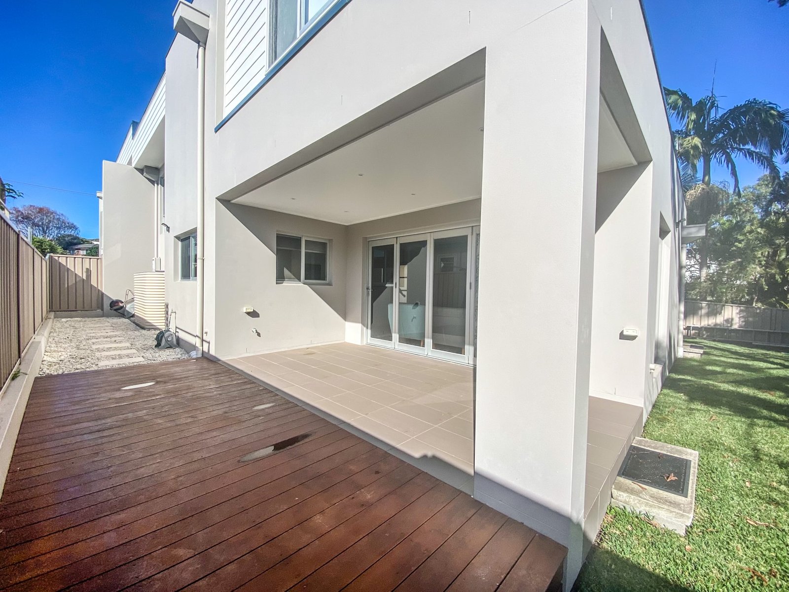 2/9 Bent Street FINGAL BAY 13