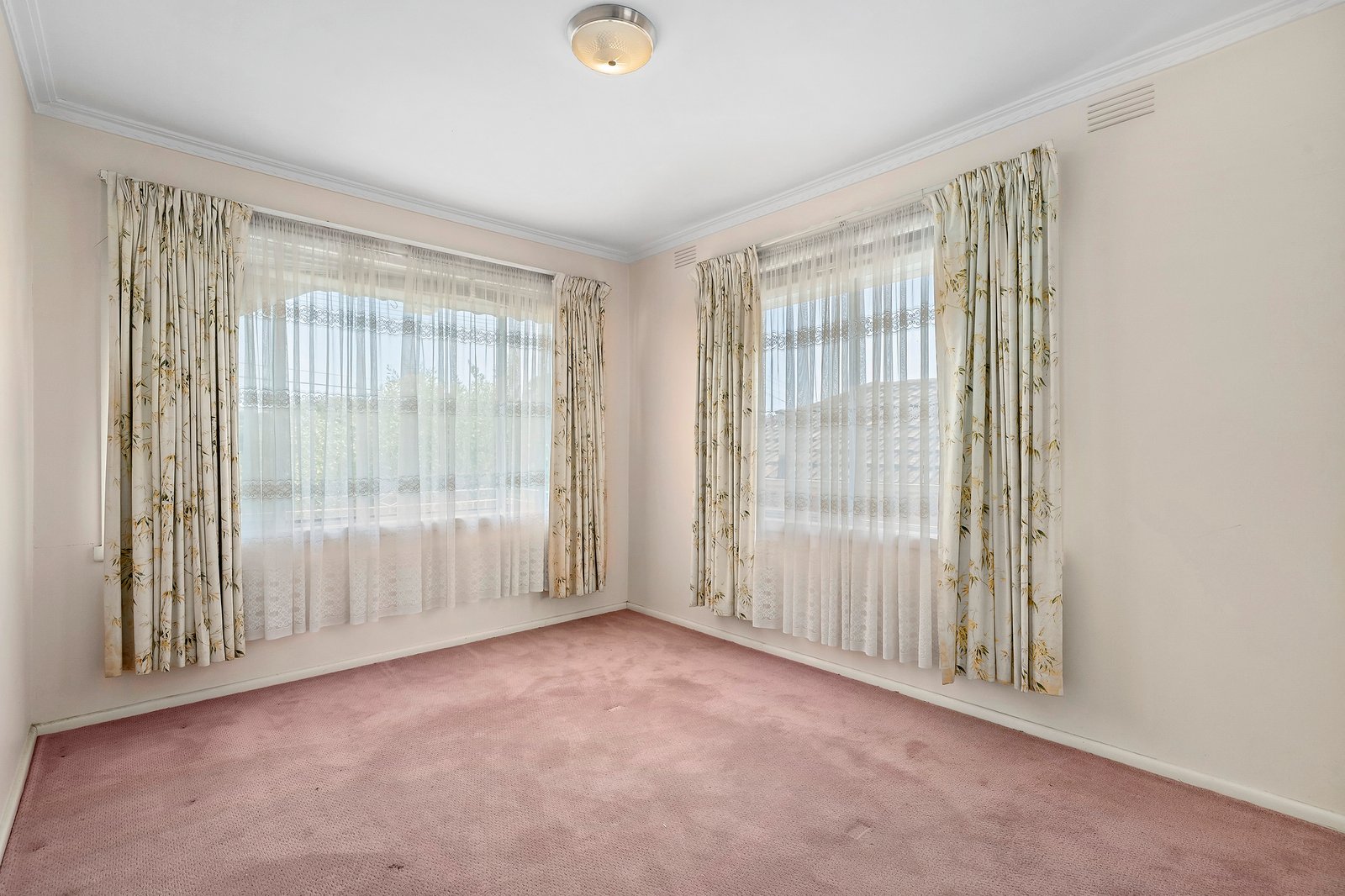 Real Estate and Property in 29 Bermuda Drive, Blackburn South, VIC