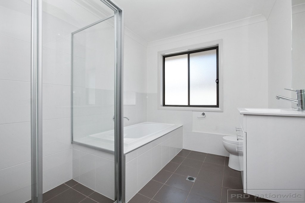 29 Bowden Street HEDDON GRETA 4