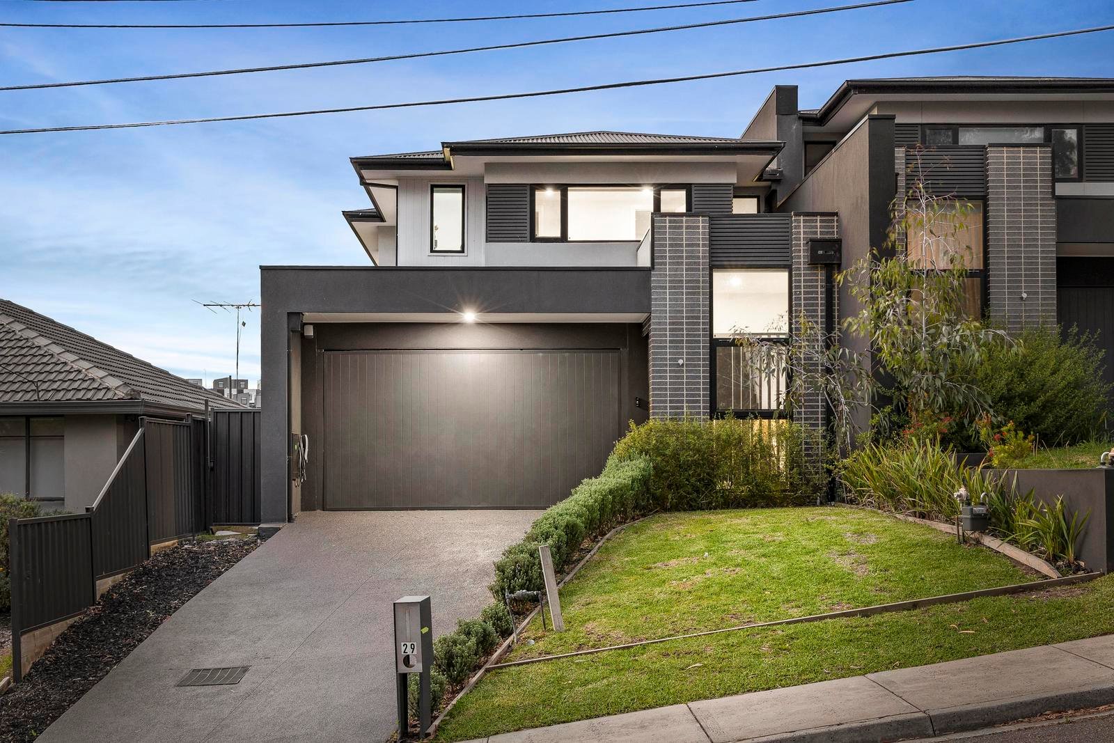 29 Brentwood Drive, Avondale Heights VIC 3034