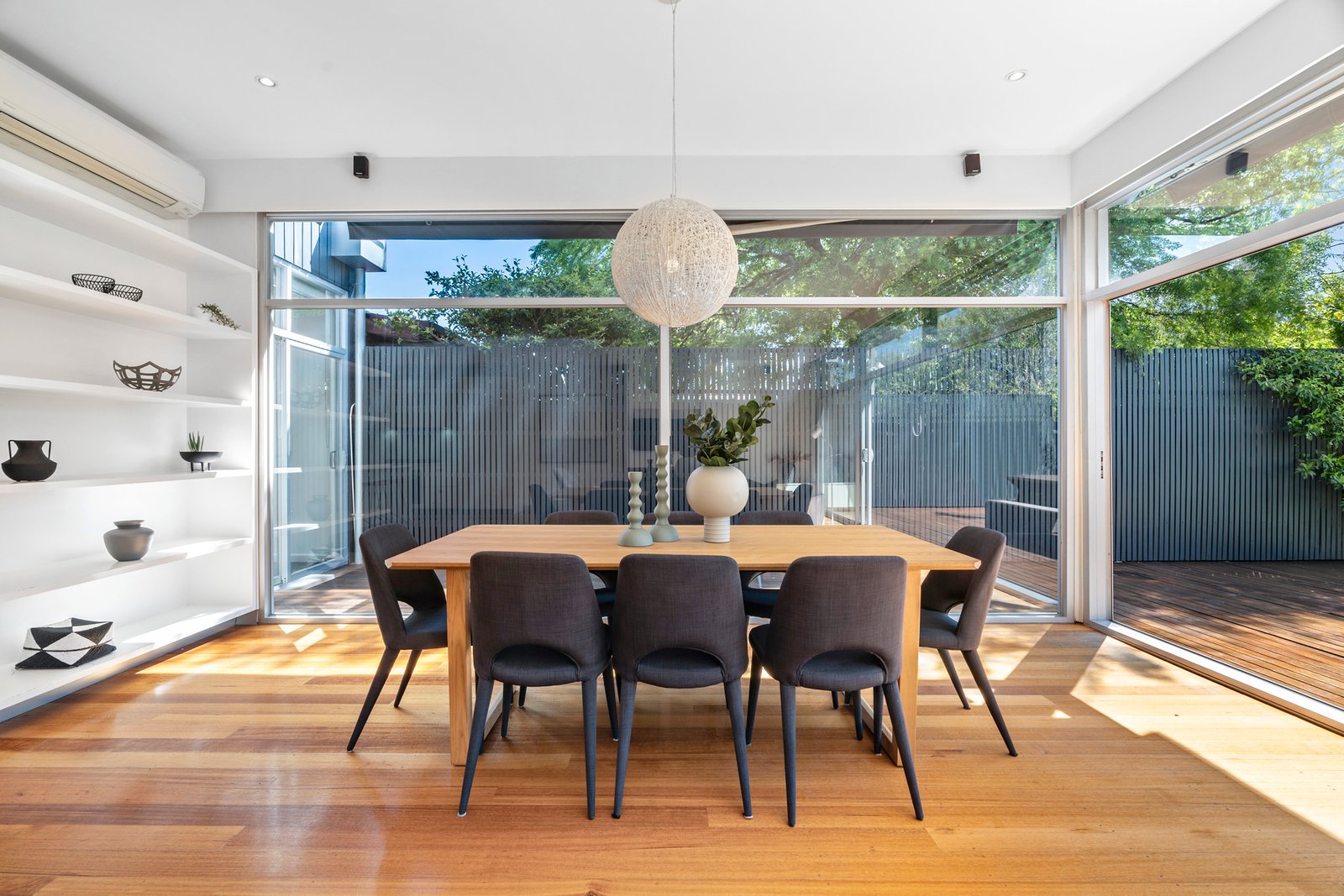 Real Estate and Property in 29 Bundeera Road, Caulfield South, VIC