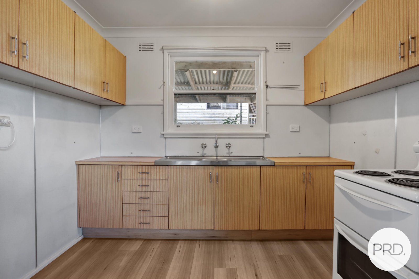 29 Burke Road DAPTO 6