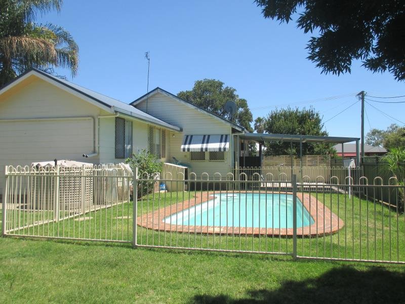 29 Cambridge Street TAMWORTH 2