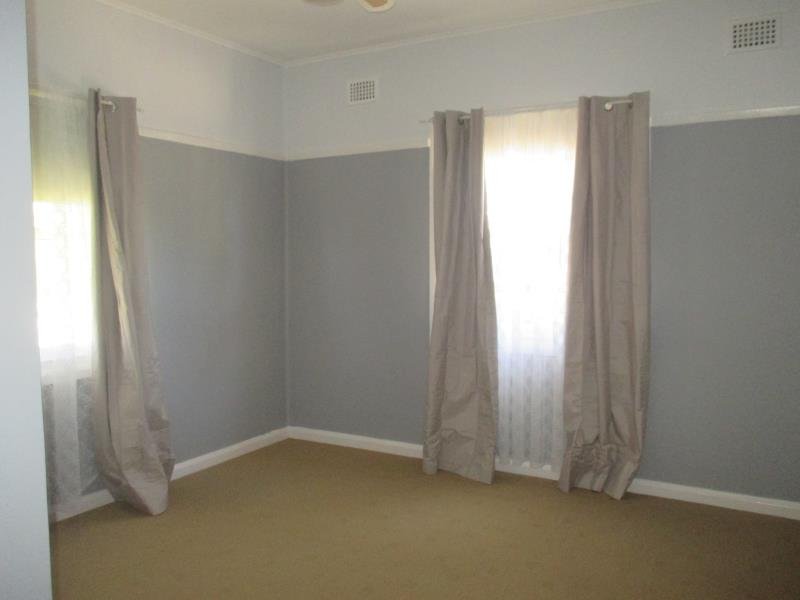 29 Cambridge Street TAMWORTH 6