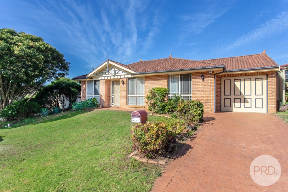 29 Candlebark Circuit GLENMORE PARK 1