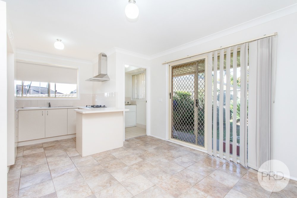 29 Candlebark Circuit GLENMORE PARK 3