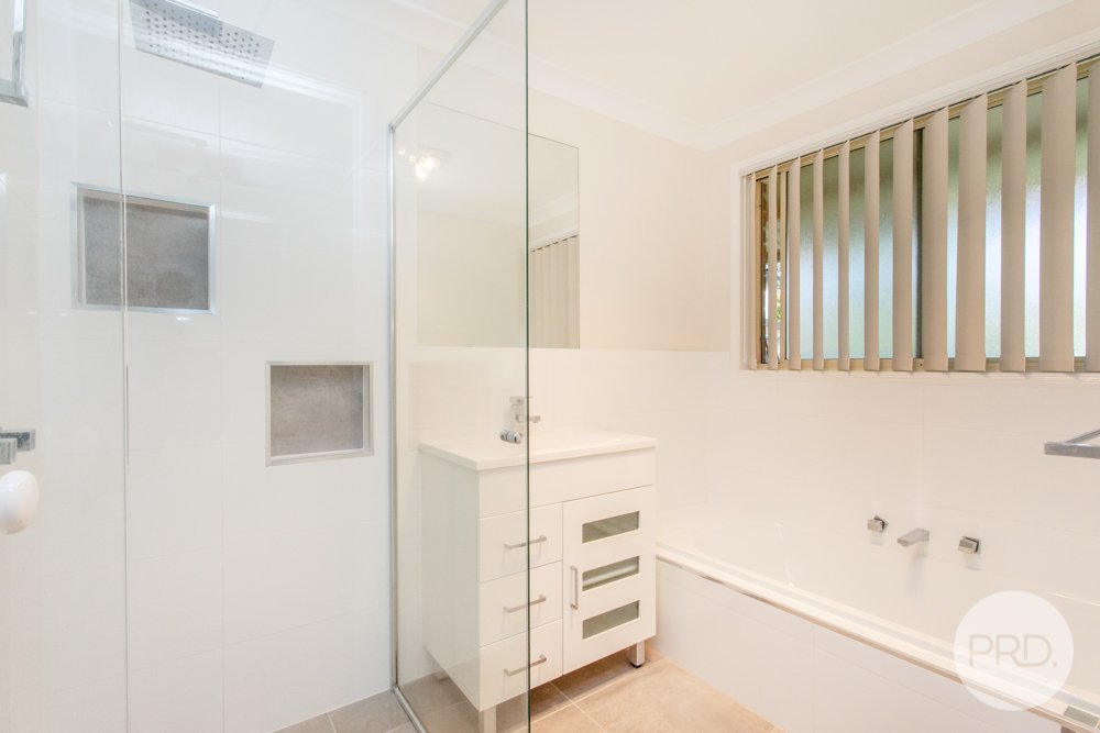 29 Candlebark Circuit GLENMORE PARK 8