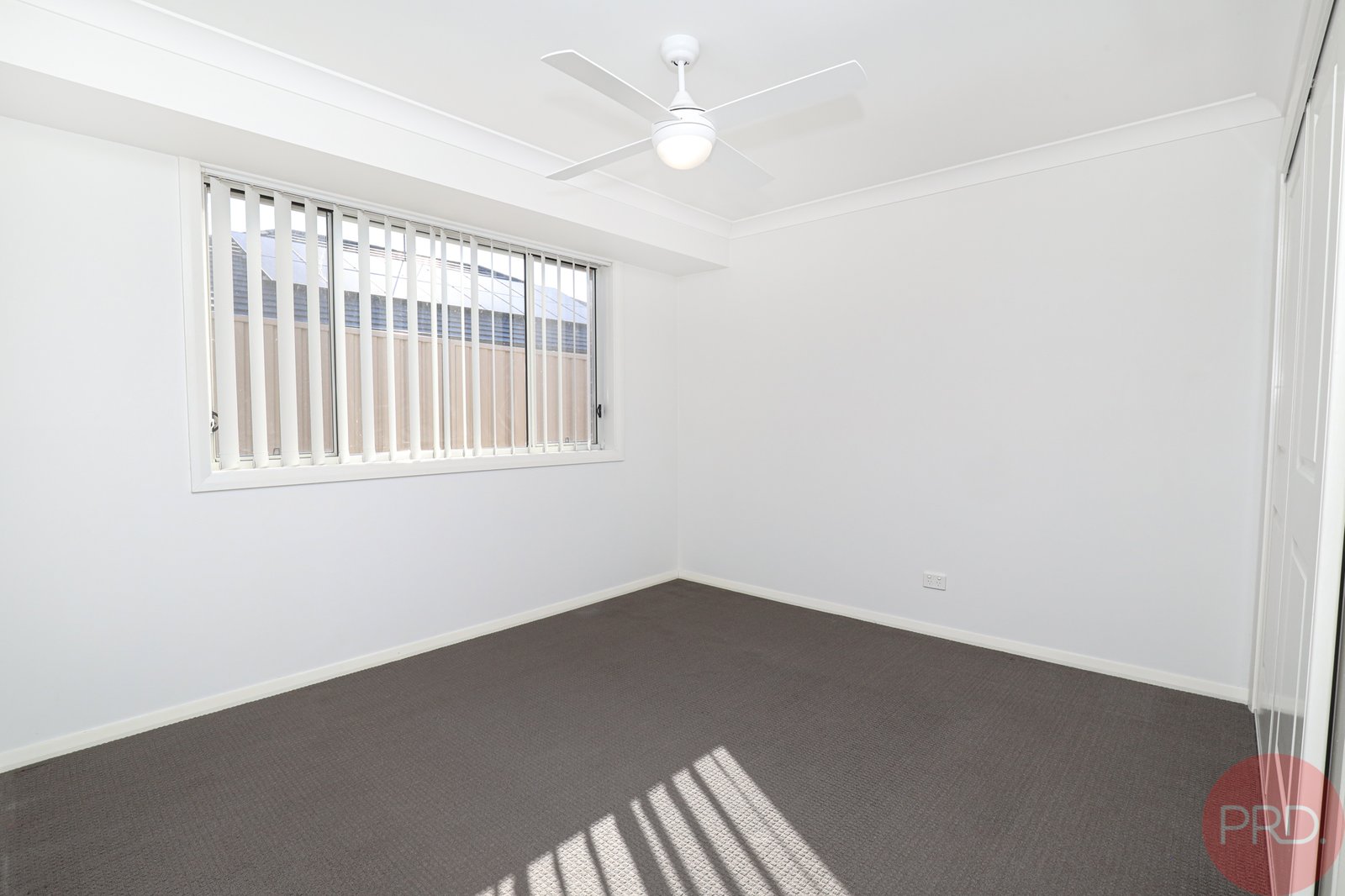 29 Carnarvon Circuit EAST MAITLAND 8