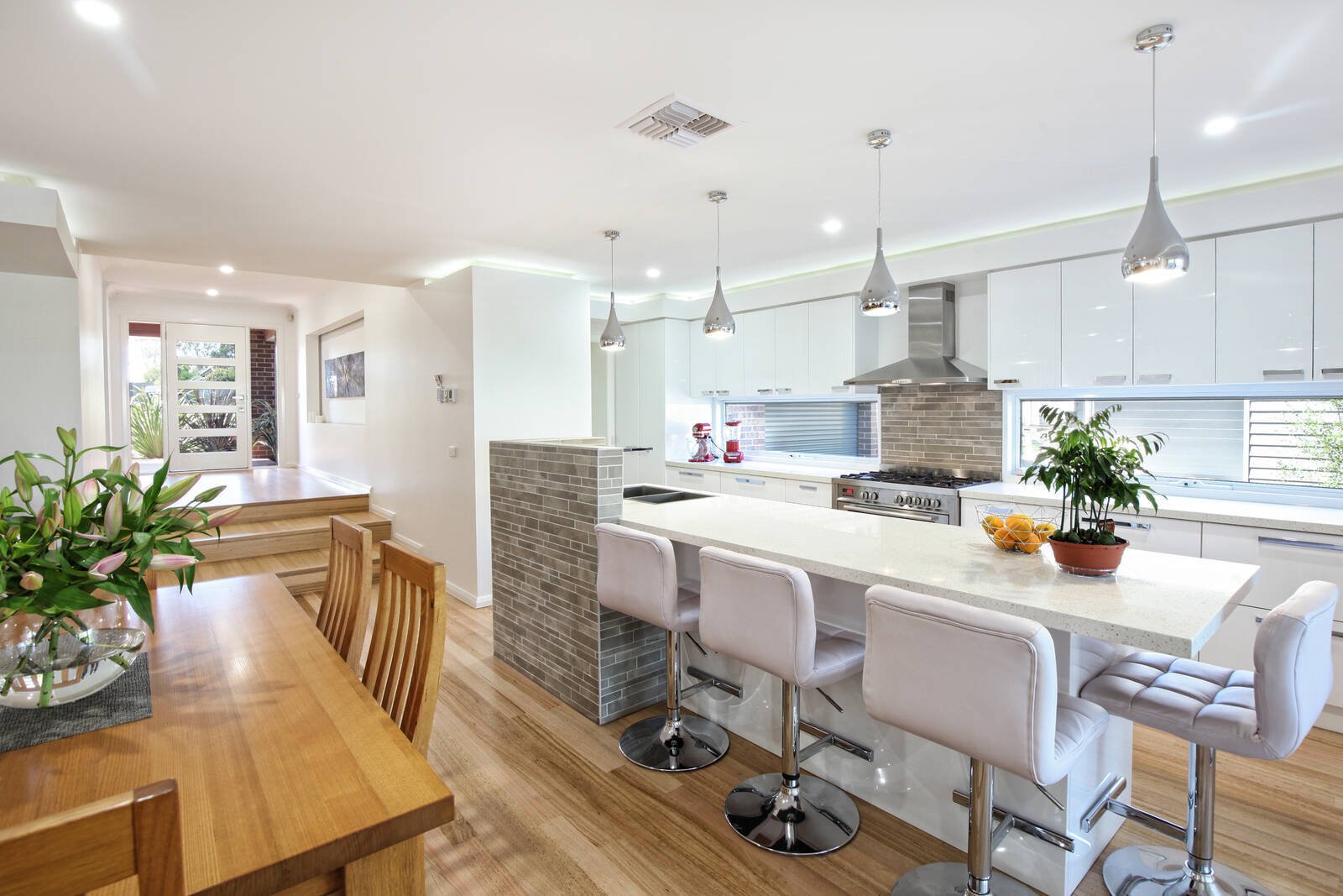 Real Estate and Property in 29 Castles Crescent, Kyneton, VIC