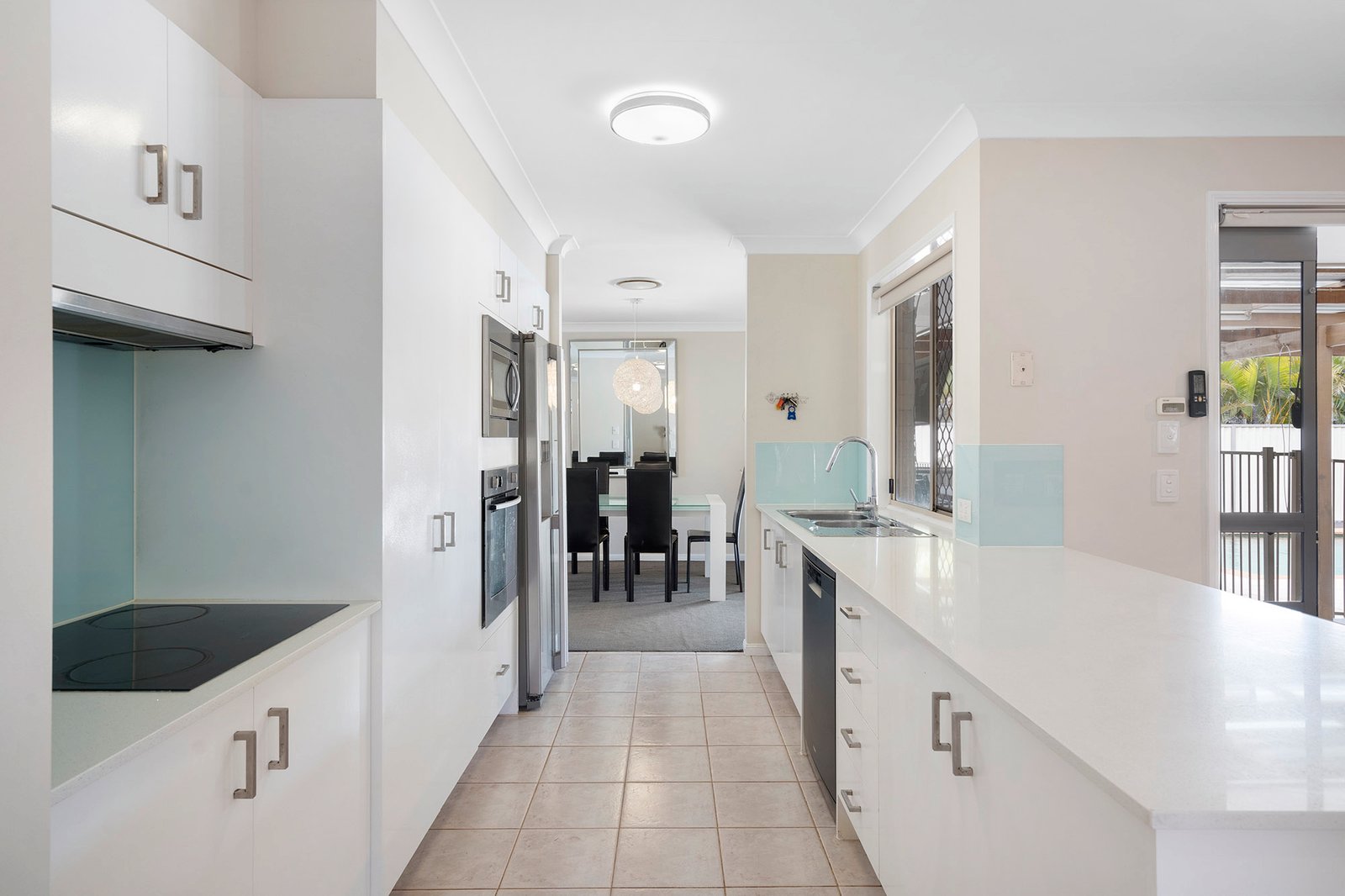 29 Cathedral Avenue MOLENDINAR 4