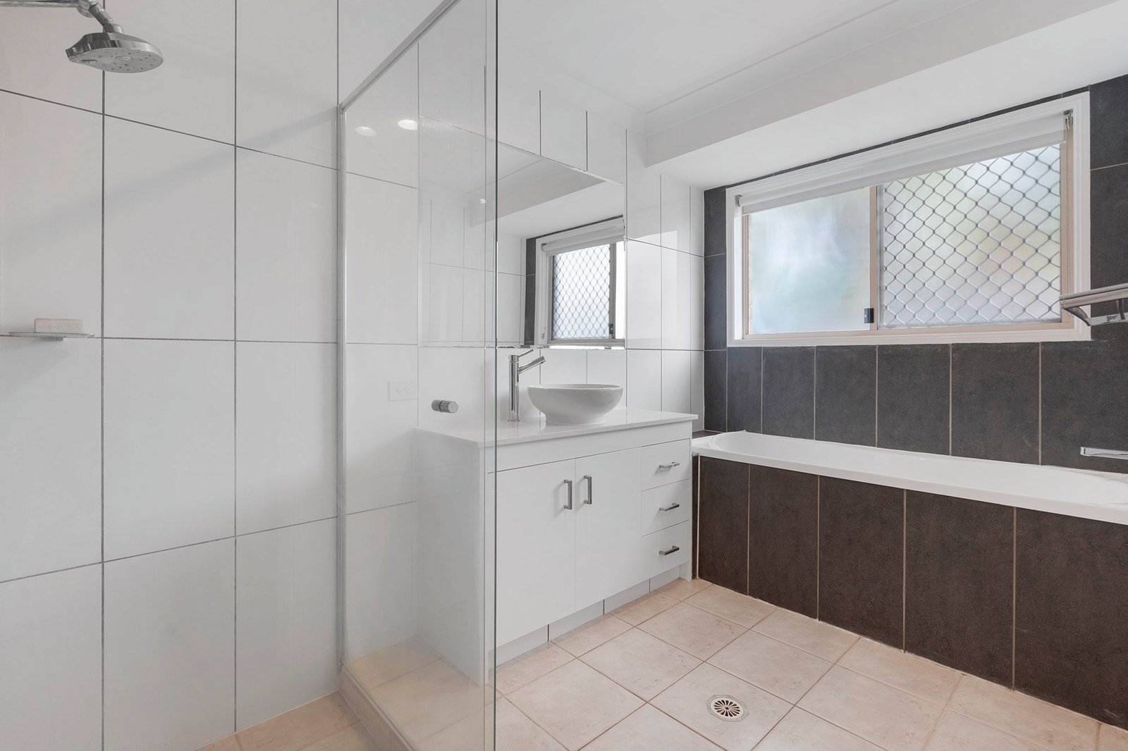 29 Cathedral Avenue MOLENDINAR 16
