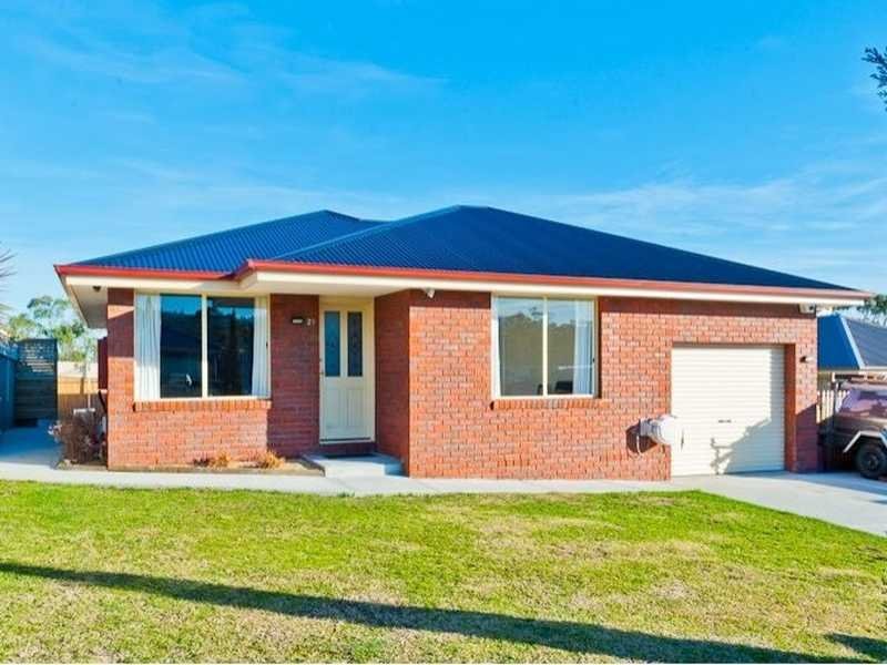 29 Cavenor Drive OAKDOWNS 1
