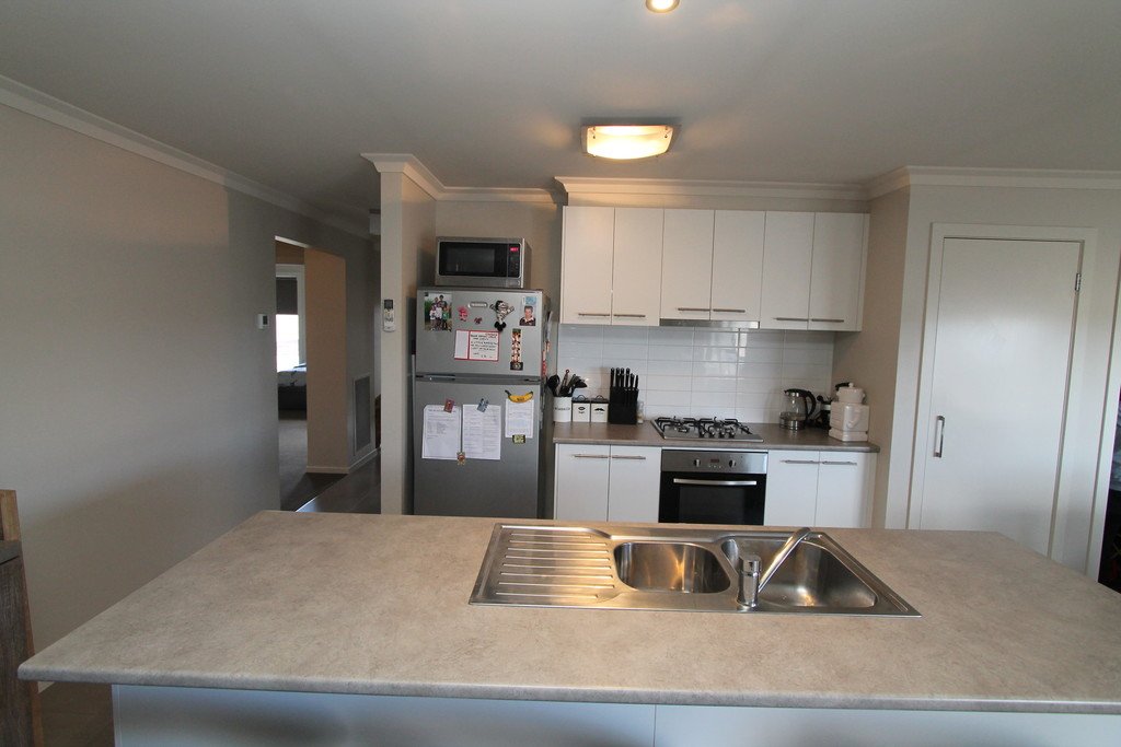 29 Chifley Drive DELACOMBE 8