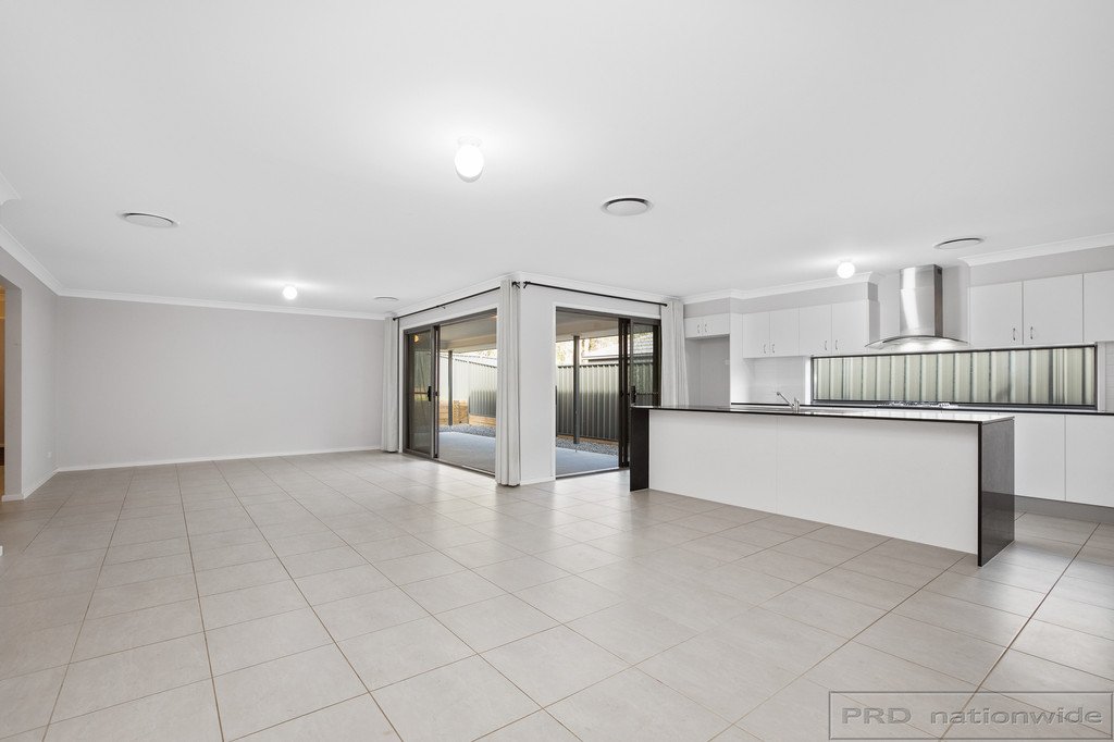 29 Concord Circuit CLIFTLEIGH 4