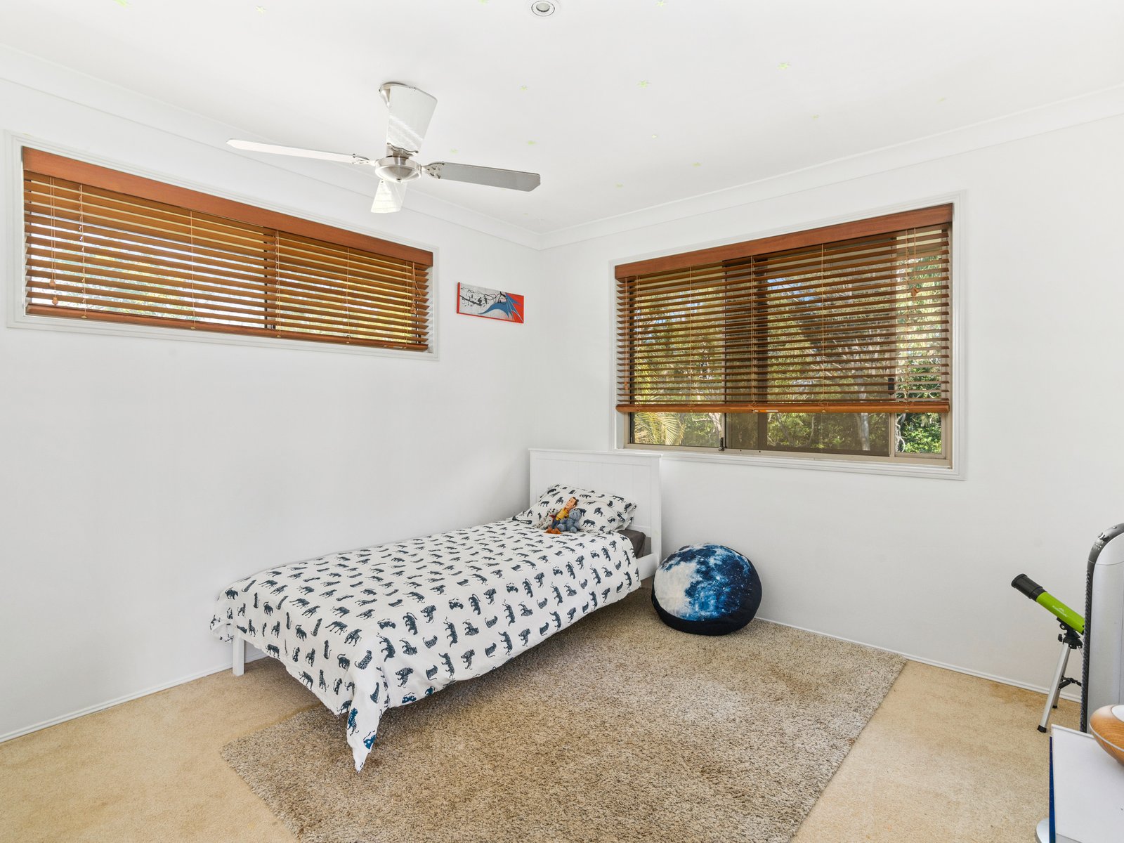 29 Cosmos Court ELANORA 11
