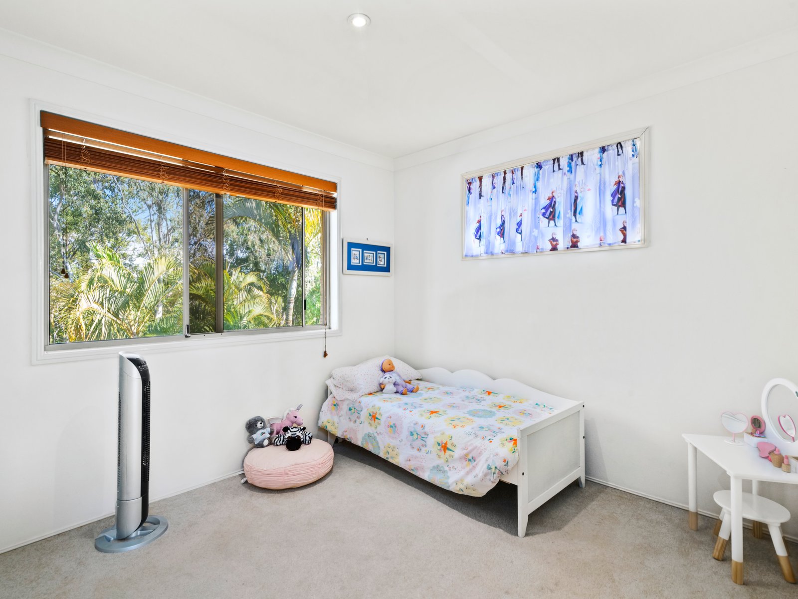 29 Cosmos Court ELANORA 12