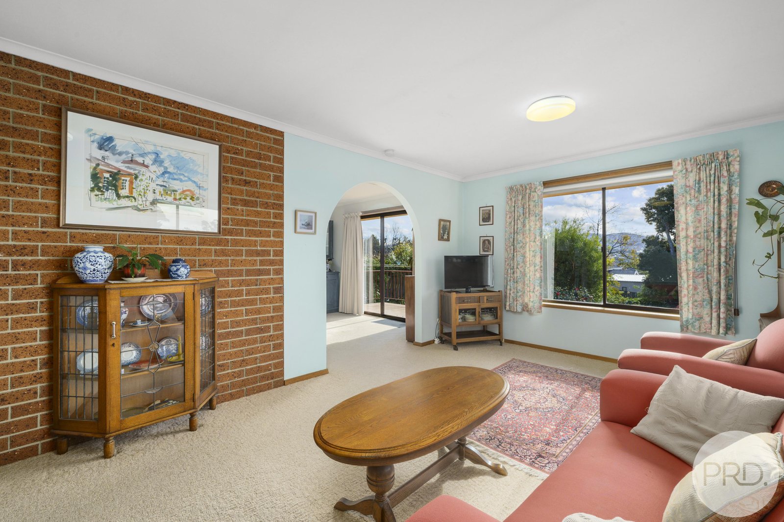 2/9 Cressy Street NEW TOWN 9