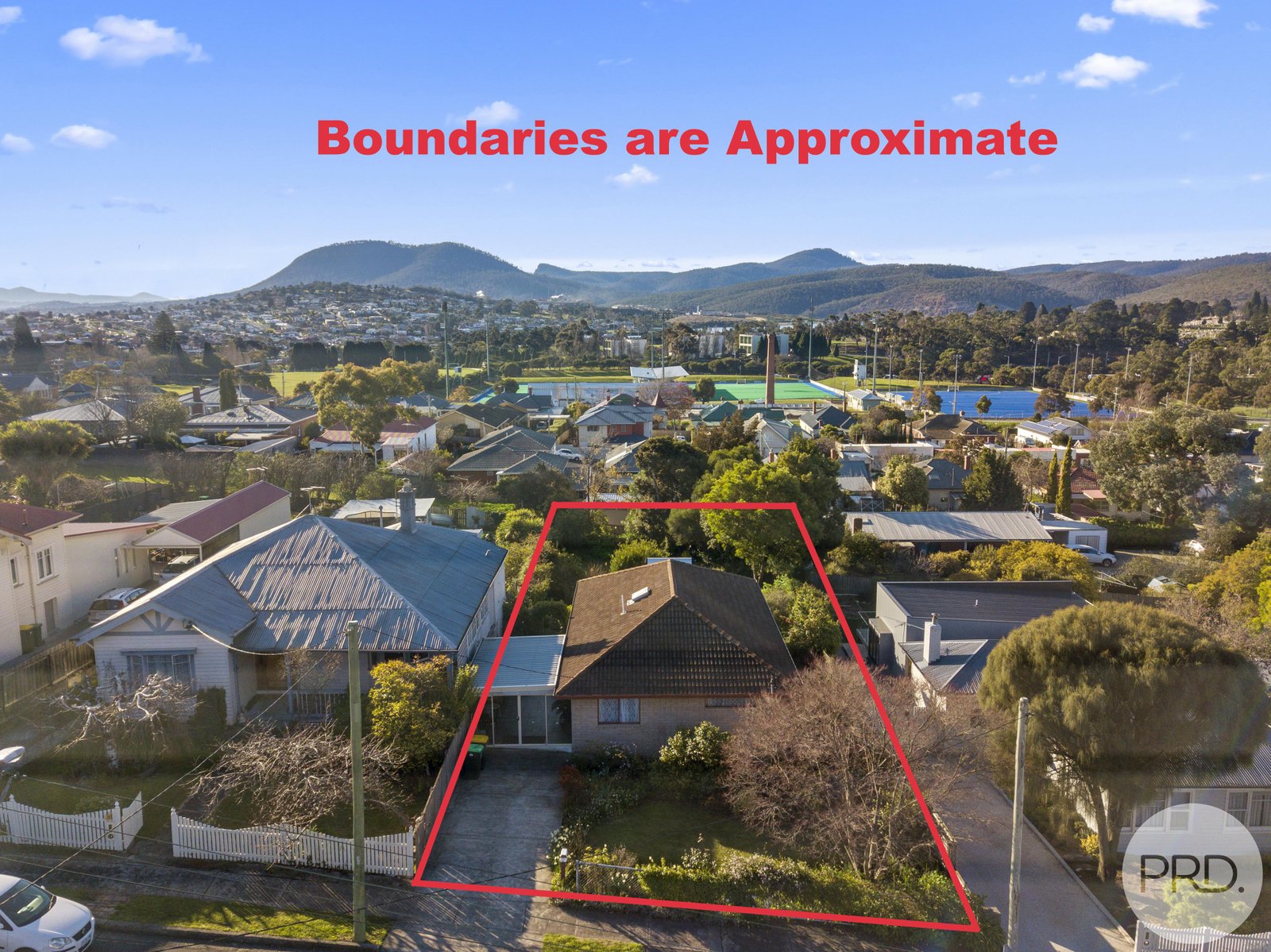 2/9 Cressy Street NEW TOWN 31