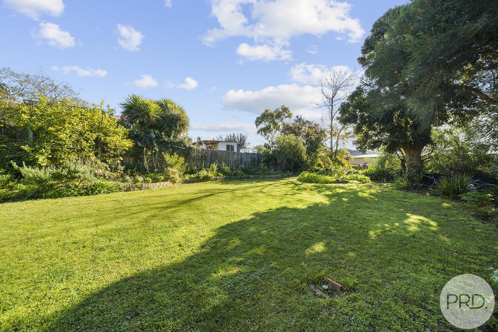 2/9 Cressy Street NEW TOWN 35