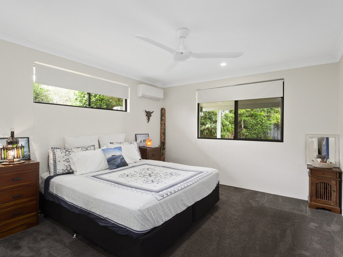 2/9 Crisp Court Miami 5