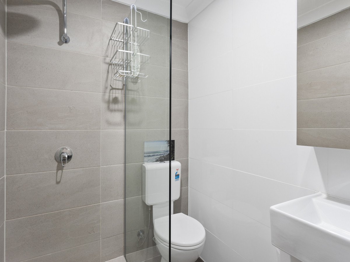 2/9 Crisp Court Miami 9