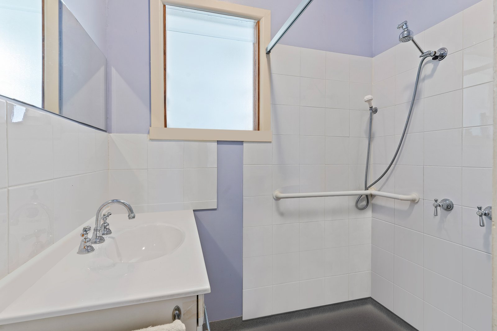 29 Crusoe Road KANGAROO FLAT 11