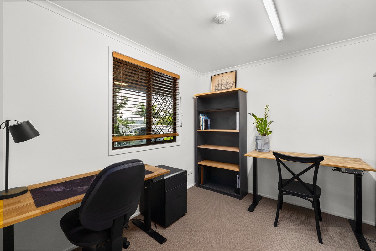 29 Currant Street Elanora 10