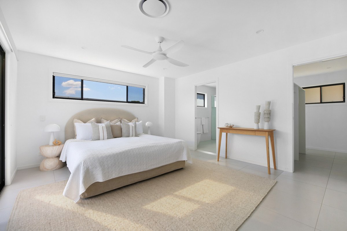 29 Daffodil Street Tallebudgera 13