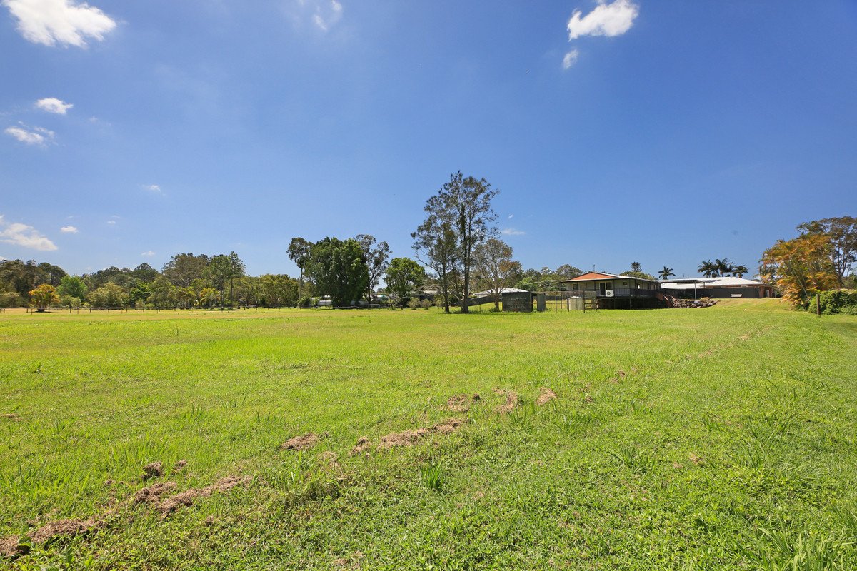 29 Daffodil Street Tallebudgera 23