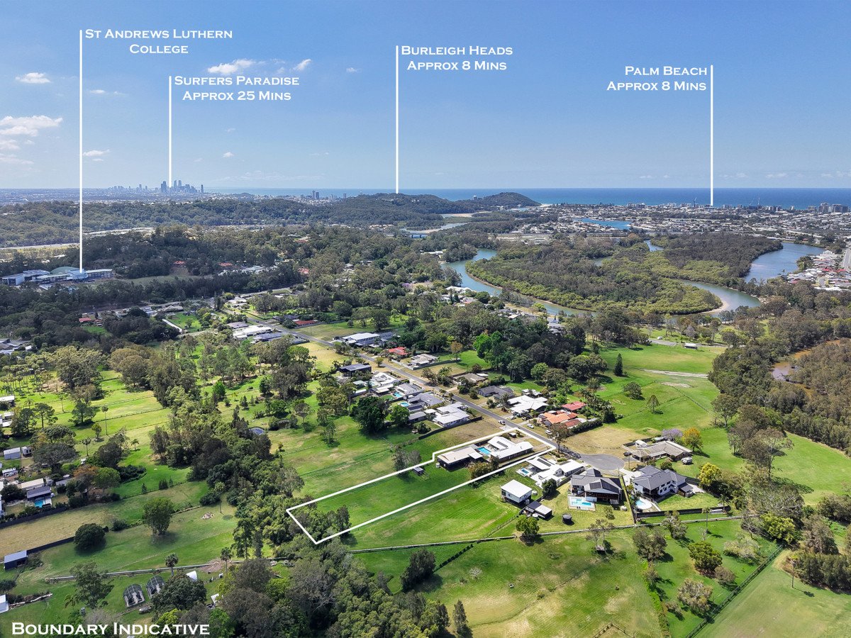 29 Daffodil Street Tallebudgera 34