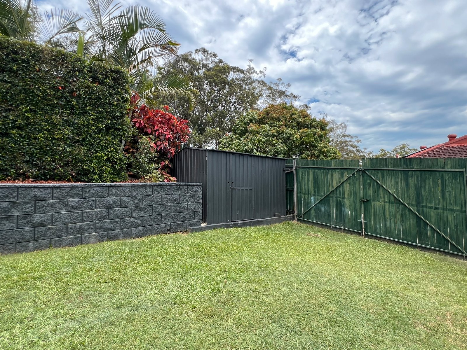 29 Darling Crescent MOLENDINAR 13