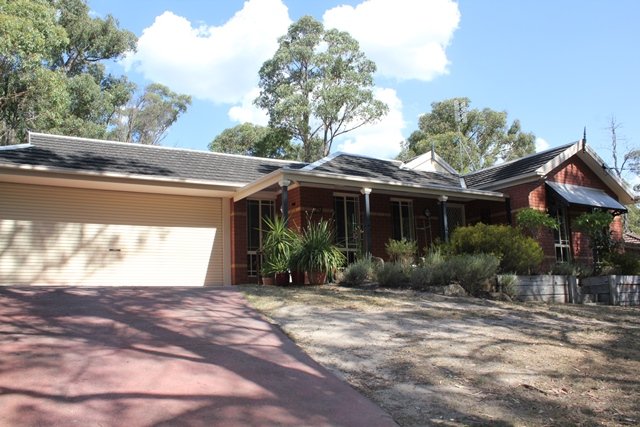 29 Darriwell Drive MOUNT HELEN 1