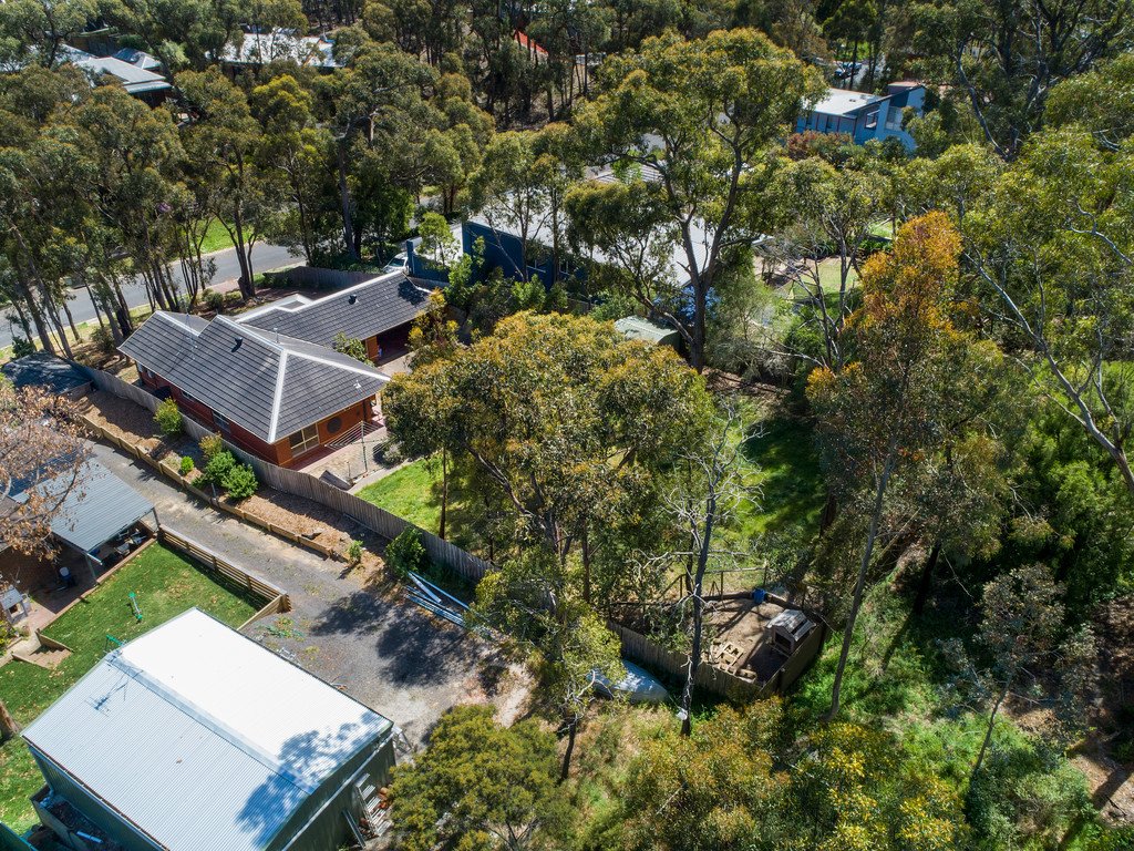 29 Darriwell Drive MOUNT HELEN 13