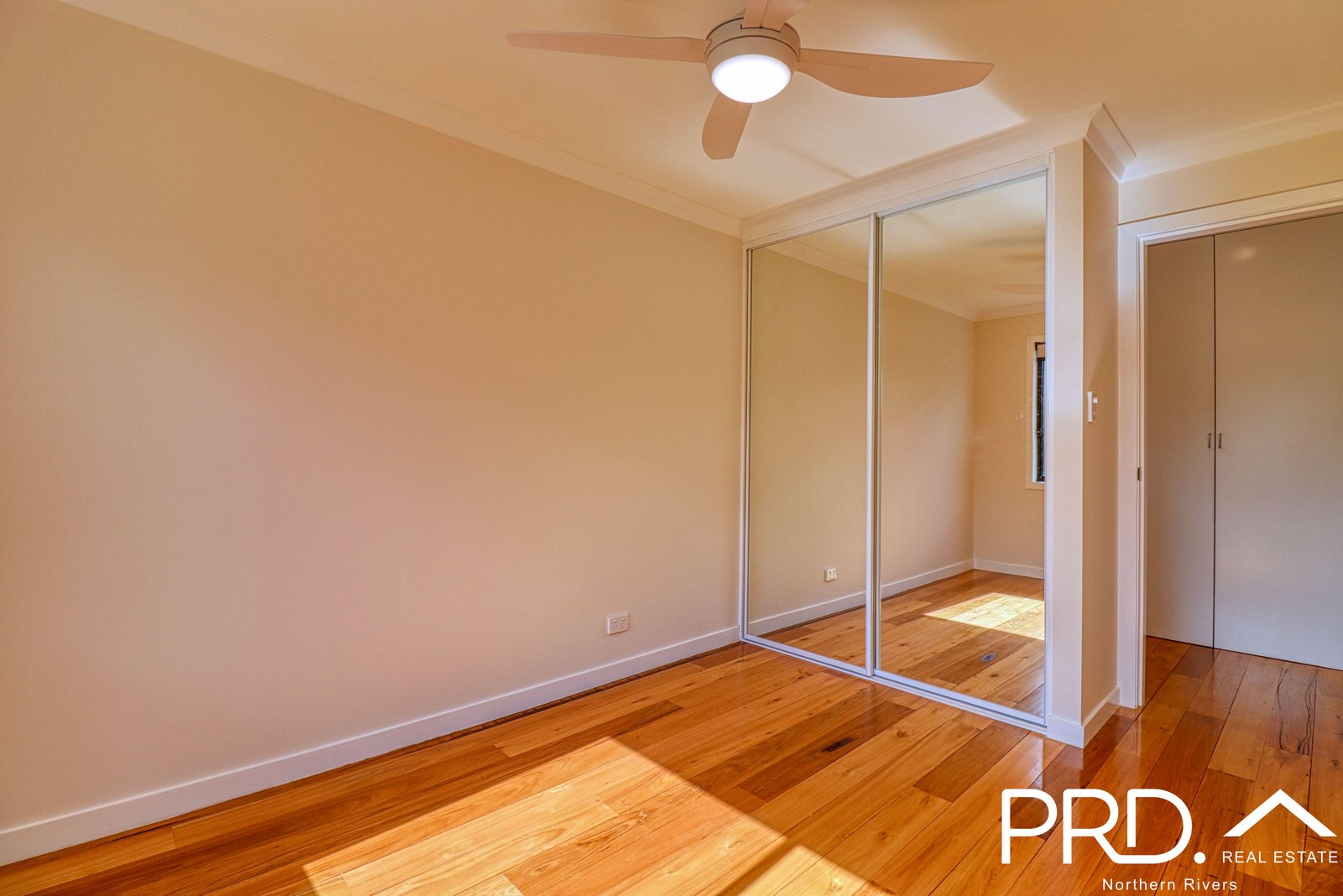 29 Dean Street CASINO 10